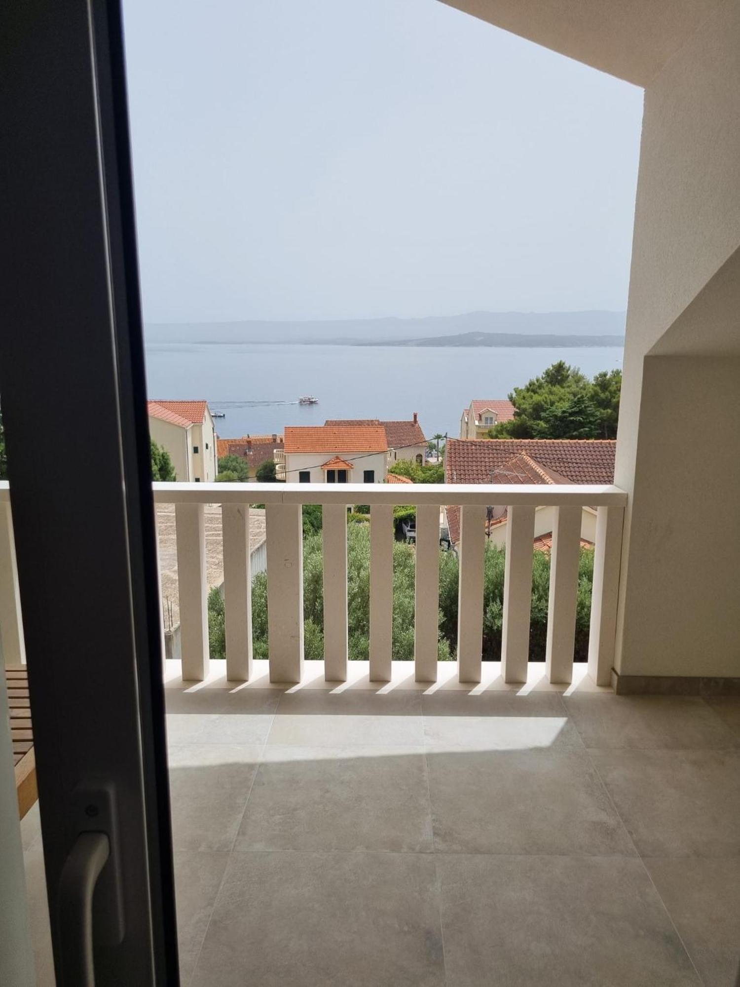 Superior Apartments Luka Bol Exterior photo